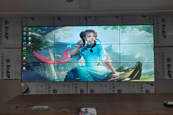 液晶拼接屏和LED全彩屏有什么不同，區(qū)別在哪里？
