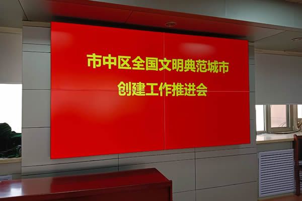 拼接屏價格多少錢由哪些參數(shù)決定？